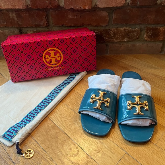 Tory Burch Patent Leather Eleanor Slides - Picture 2 of 13